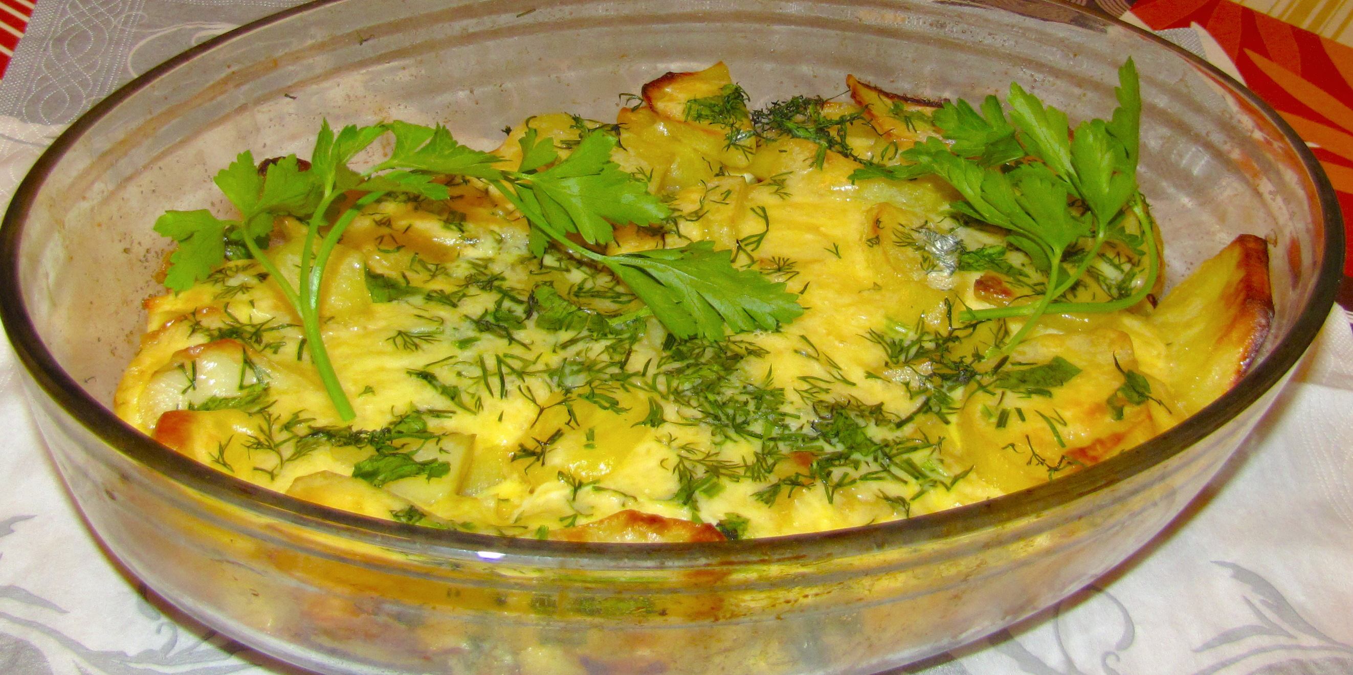 Baked potatoes with eggs recipe