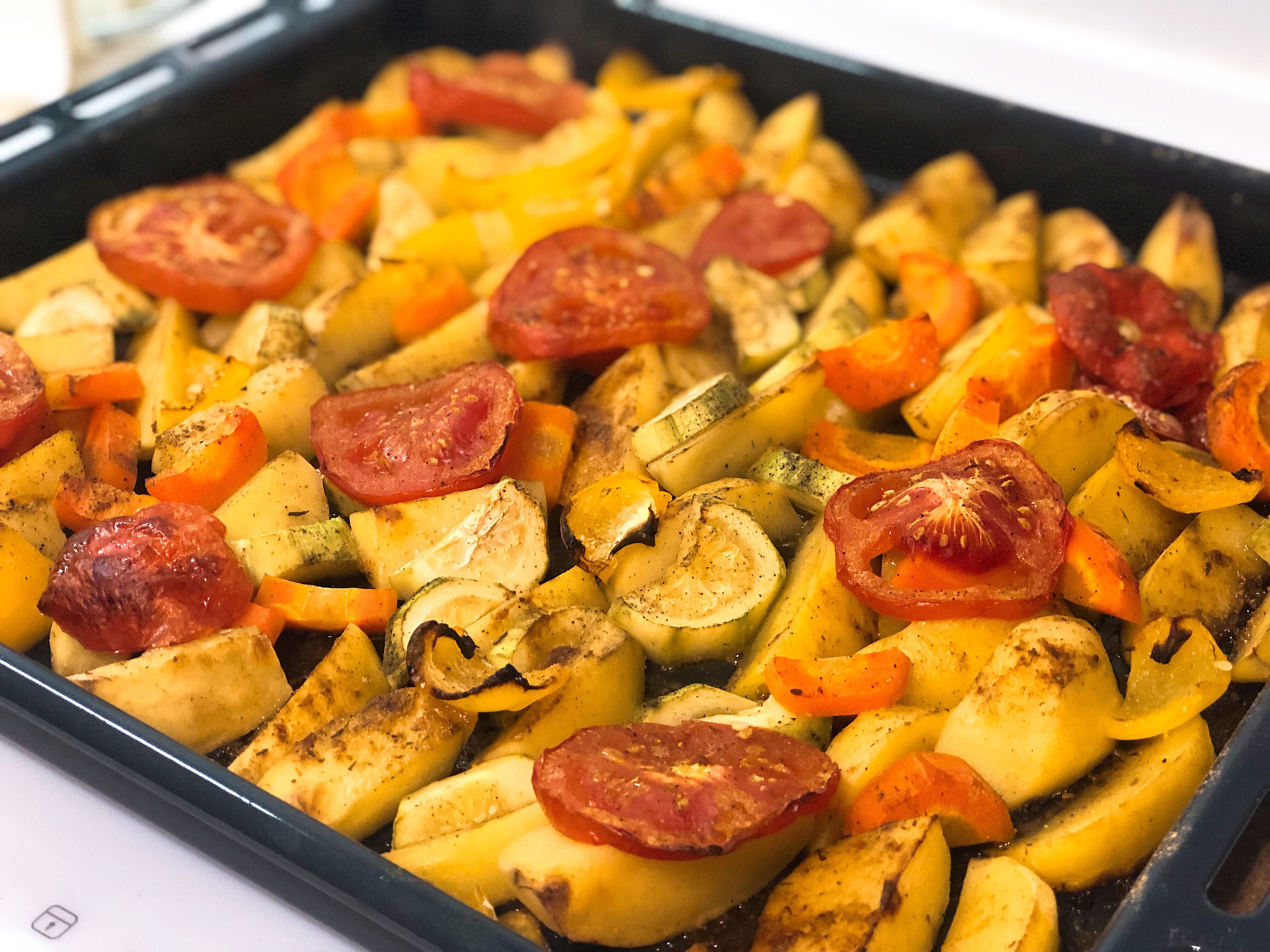 Potato slices with vegetables