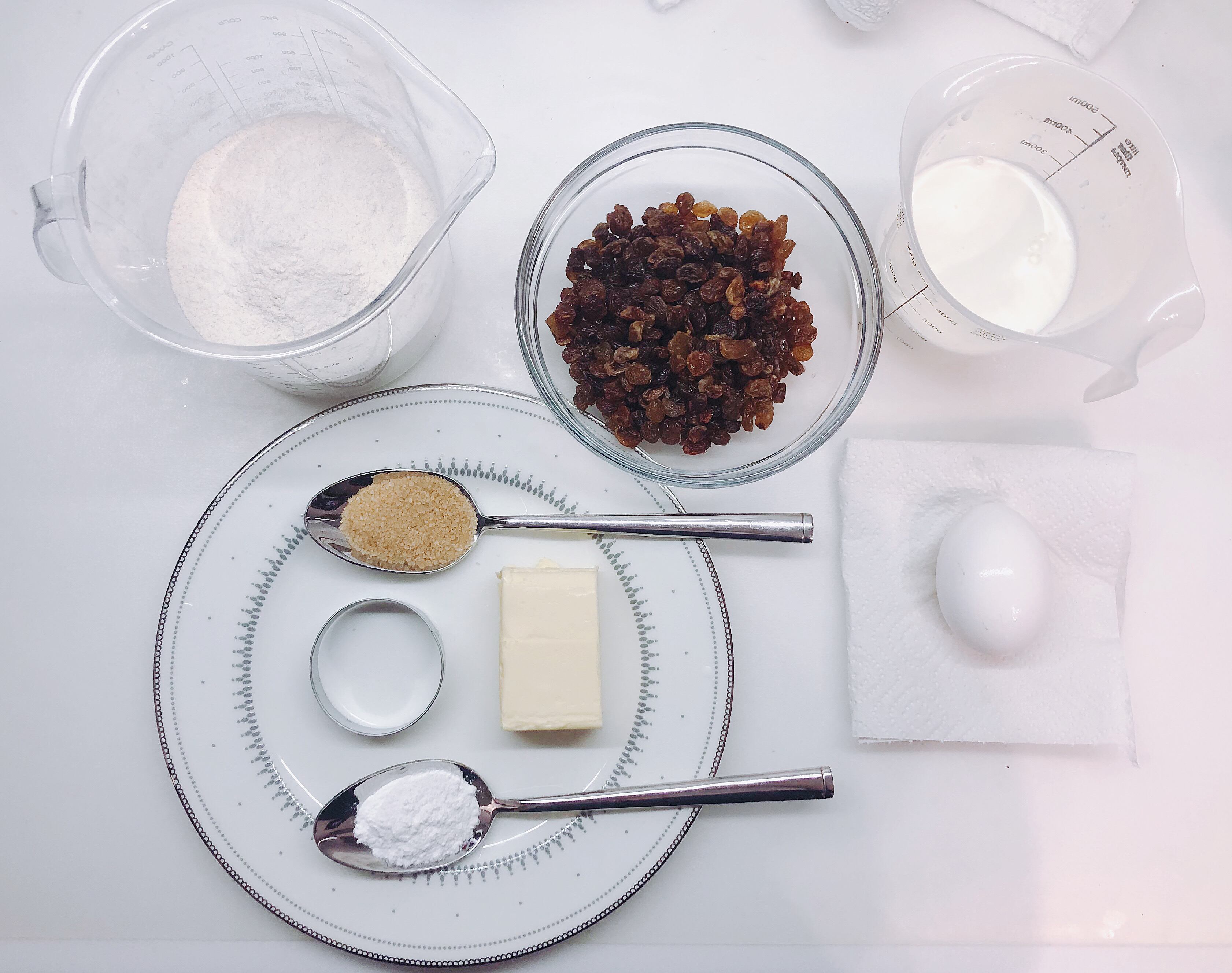 Ingredients to bake scones at home
